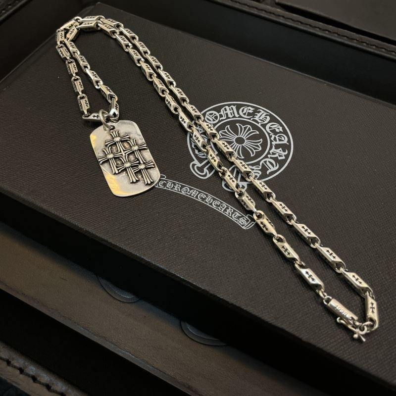 Ch*0me He**ts necklaces
